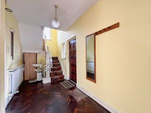 Photo 1- click for photo gallery